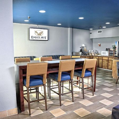 Eagles Nest Inn 斯泰茨伯勒 外观 照片