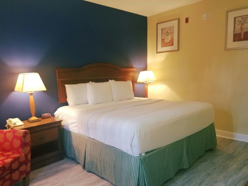 Eagles Nest Inn 斯泰茨伯勒 外观 照片